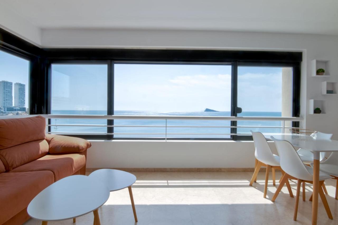 Luminoso En Primera Linea De Playa Apartment Benidorm